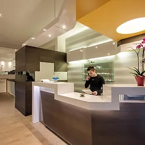 Genius Downtown Hotel Milão